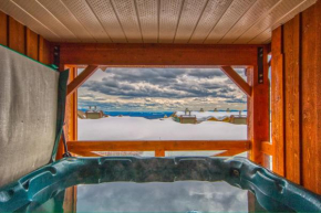 3 BR 3 Bath ski in ski out with private hot tub